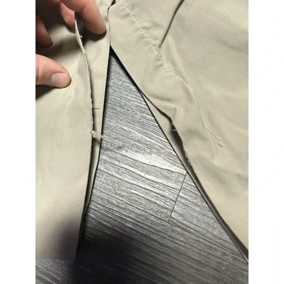 Eastern Mountain Sports EMS Convertible Cargo Pants Men's 36x29 Beige Zip Off - Picture 8 of 10